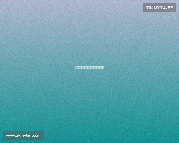 《巅峰对决：电竞赛场上的荣耀加冕时刻》